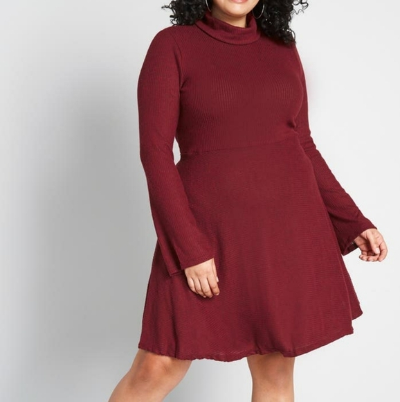 NEW Modcloth Idyllic Arrangement Sweater Dress - Picture 1 of 5